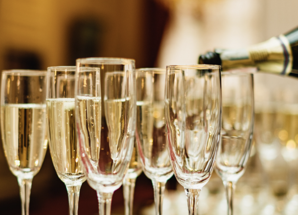 Bubbly East Coast Prosecco Tasting!  Discover with Wine Expert Alan Tardi Wed June 26th at New York Wine Studio